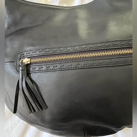 Sigrid Olsen Black Leather Crossbody with antiqued Brass Hardware Medium sized - Picture 4 of 16